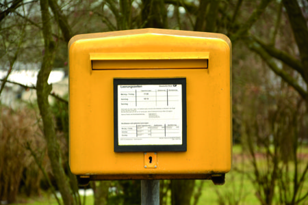 Briefkasten in Hof